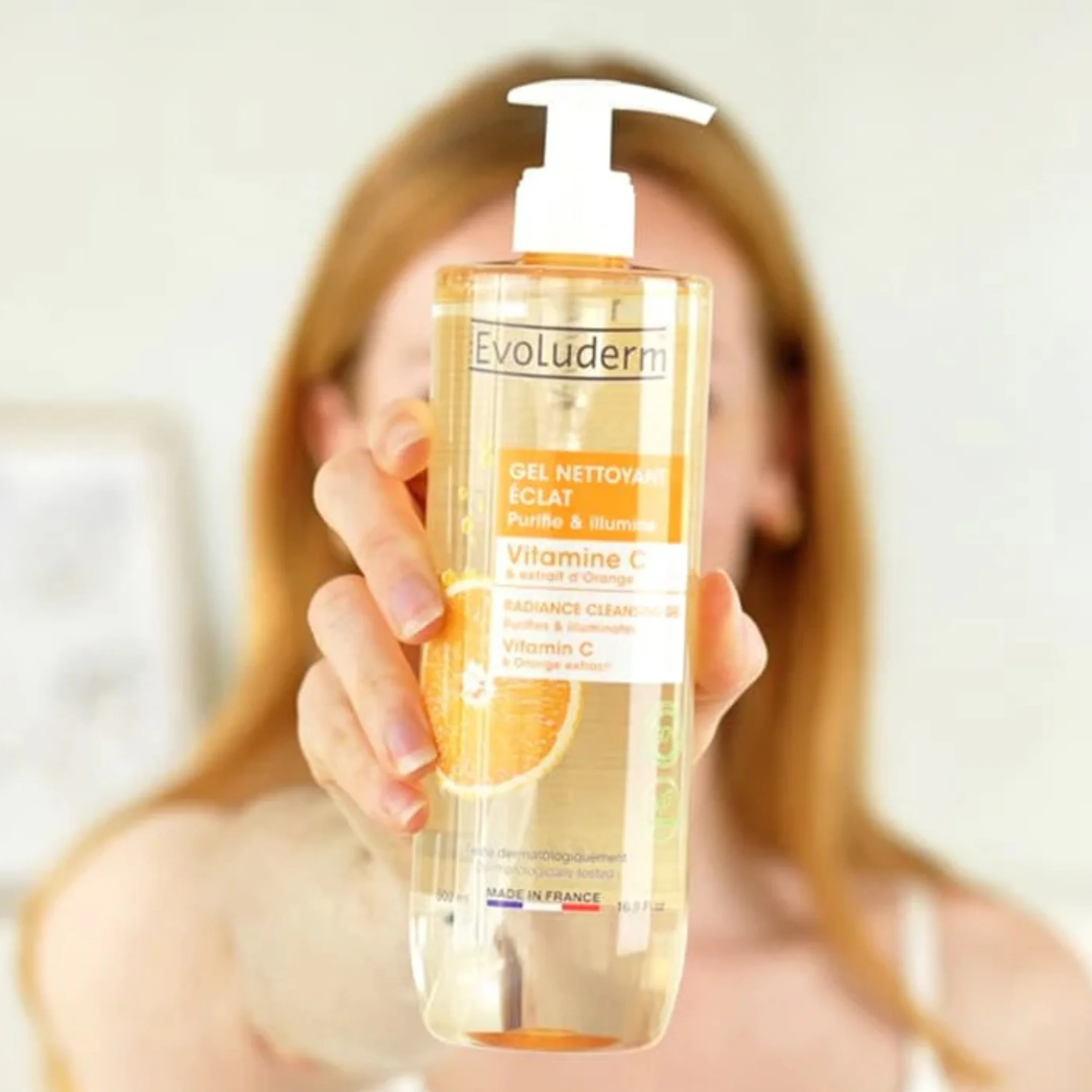 Gel Nettoyant Éclat Vitamine C 500ML (2)